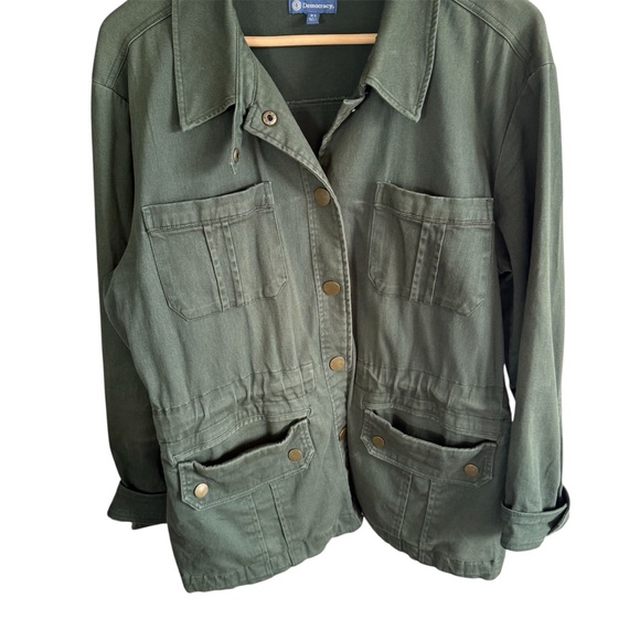 Democracy Women’s Olive Green Military Utility Jacket Cargo Pockets Size XL Coat - Picture 3 of 9
